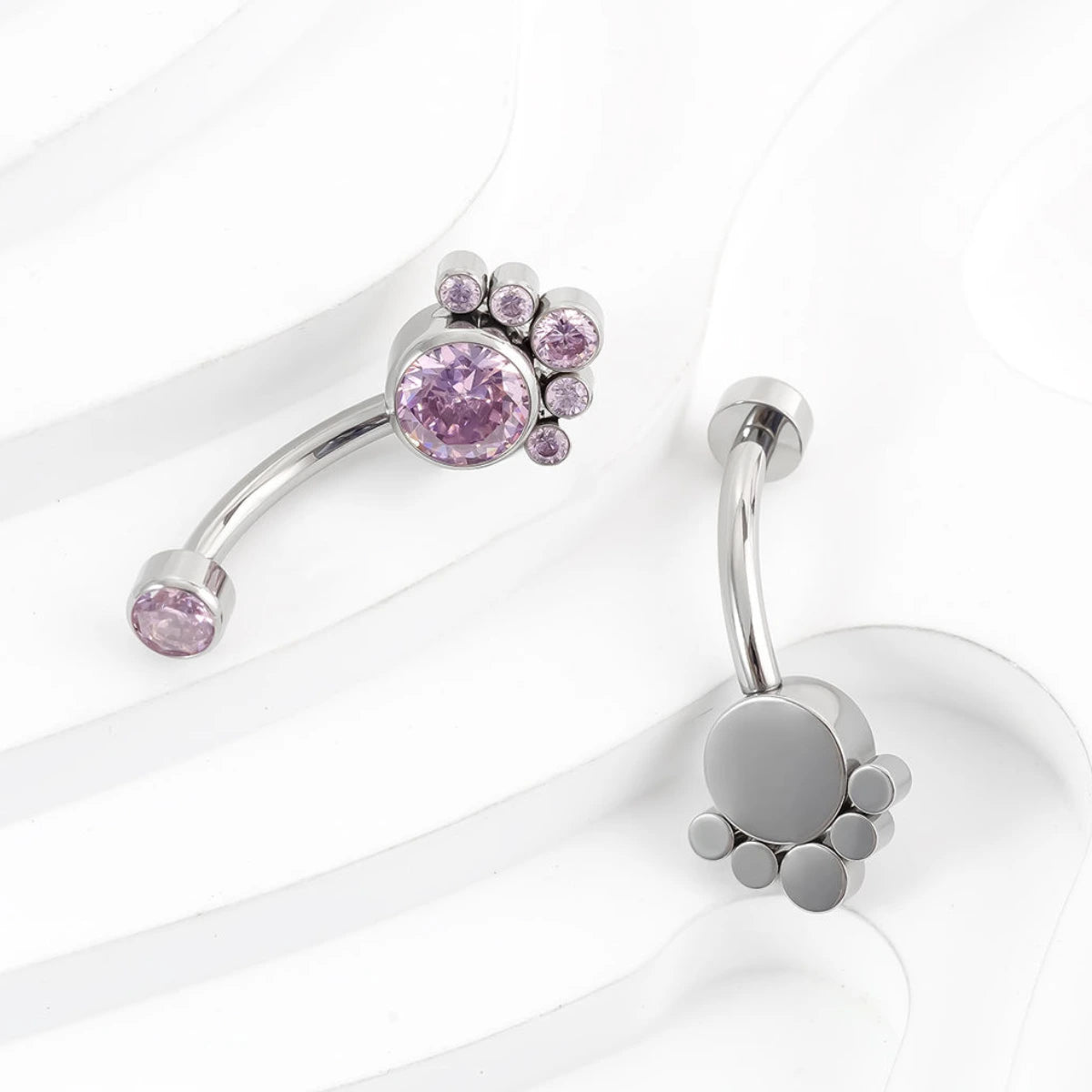Piercing Banana Bell Titânio G23 com 7 Zircônias