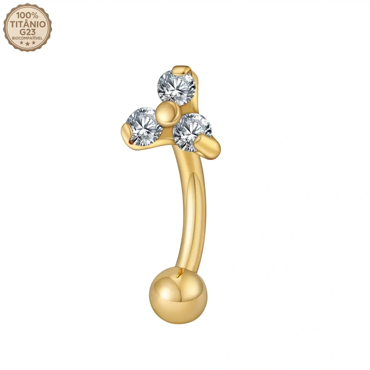 Close das 3 zircônias cravadas no piercing curvo banana dourado de titânio sobre fundo branco