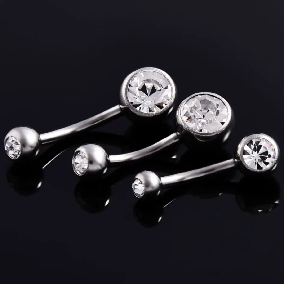 Piercing Banana Bell Titânio G23 com Zircônias Redondas