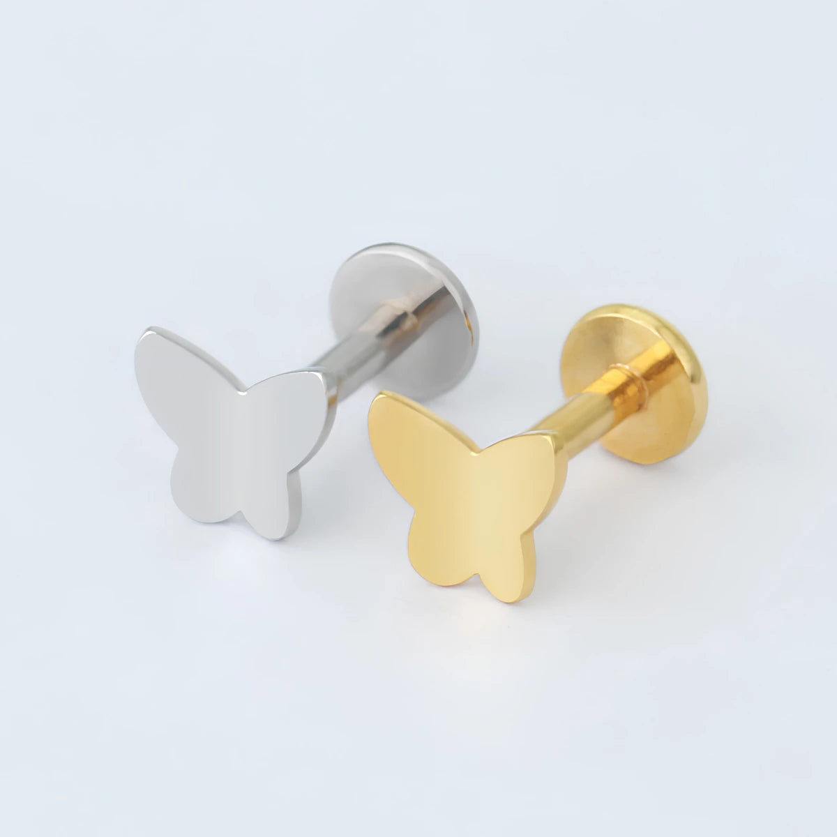 Piercing Labret de Titânio G23 Borboleta Metálica Lisa