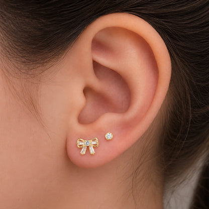Piercing Labret de Titânio G23 Mini Laço Baby com Zircônia