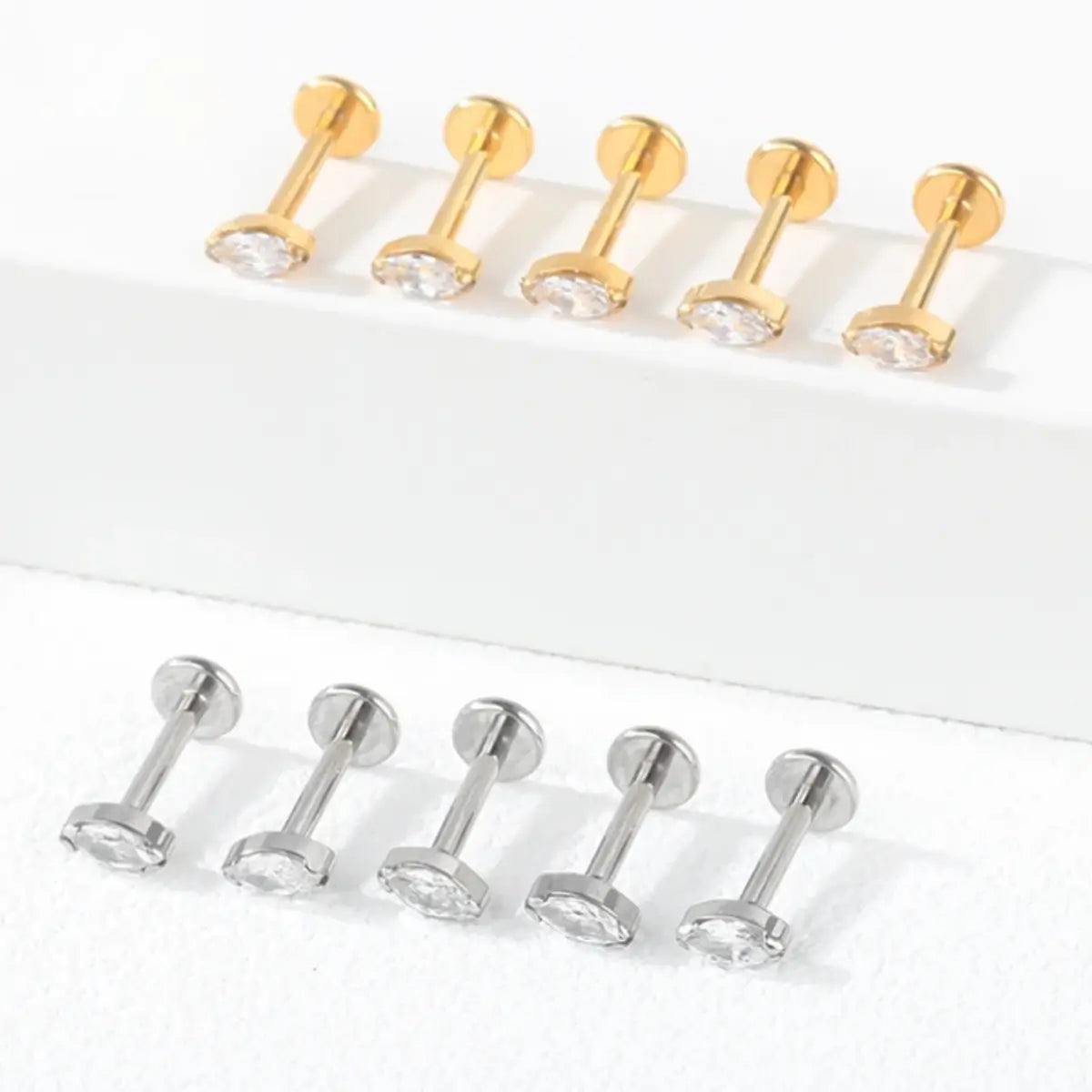 Piercing Labret de Titânio com Pedra de Zircônia