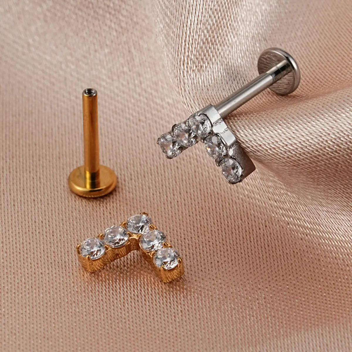 Piercing Labret de Titânio V com Zircônia