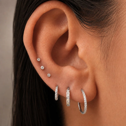 Piercing Labret Trio Mid Helix de Titânio Ponto de Luz Push Pin