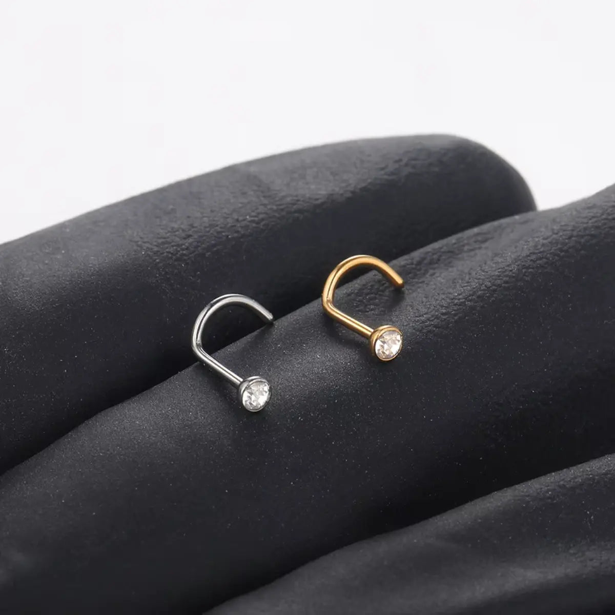 Piercing Nostril de Titânio com Zircônia